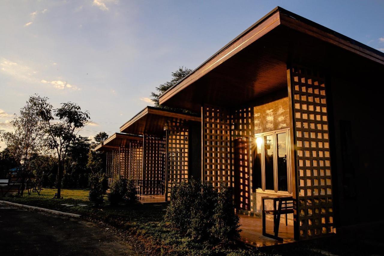 Baankampu Resort Pak Chong エクステリア 写真